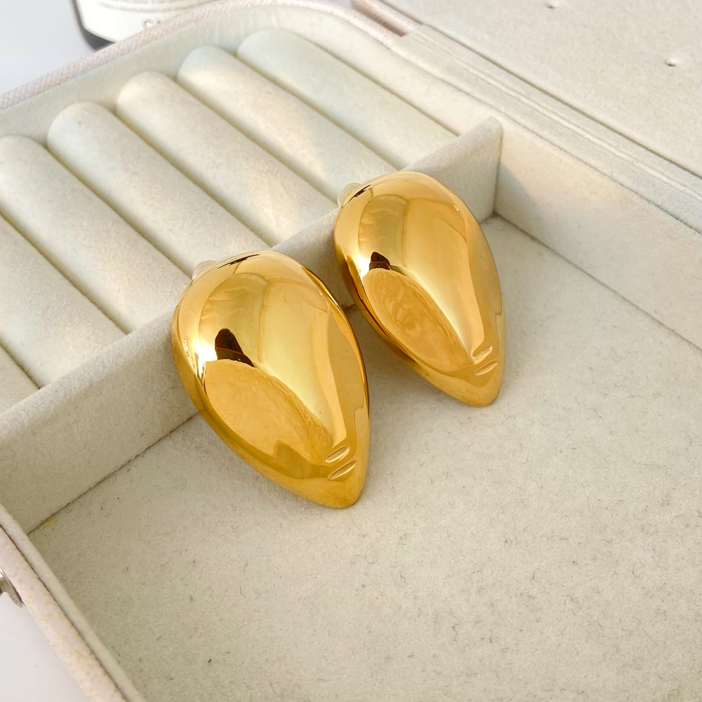 Inverted water droplet textured earrings