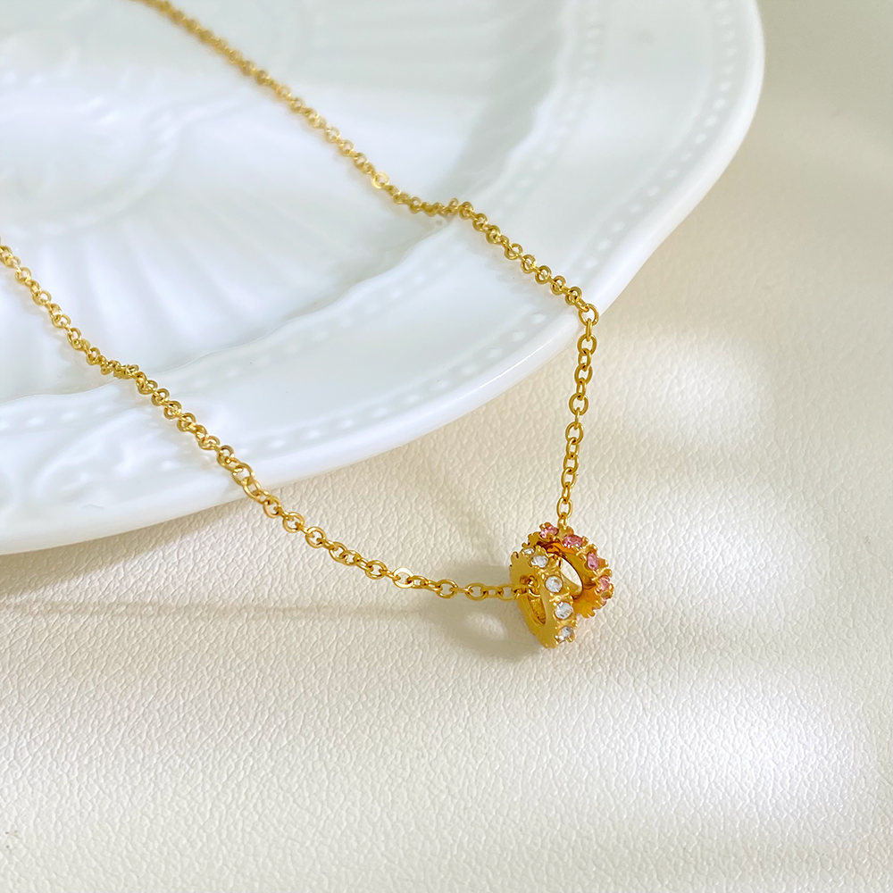 Wholesale Fancy Stainless Steel Round Hoop&Gold Color Chain Shiny Delicate CZ StonePendant Necklace With for Women Party