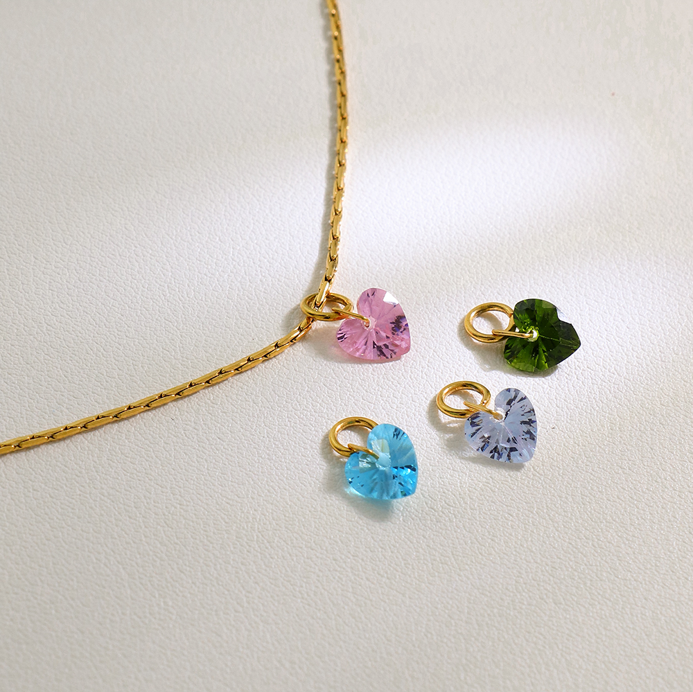 Stainless Steel Gold Plated Heart Pendant for Women's Zirconia Stainless Steel Charms Wholesale