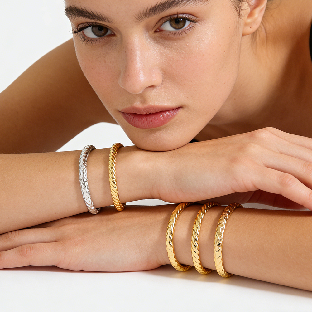 Chunky Threaded lava Opening Bangle 18K Gold Plated Stainless Steel Twists Bracelet - Image 4