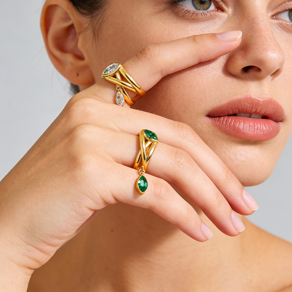 Inlay Zircon Leaves Pendant 18k Gold-plated Stainless Steel Wrap Multiple Layers Ring - Image 4