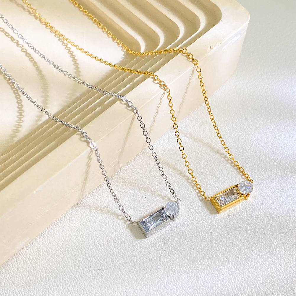 Geometric Shape Casting Shining Zircon Pendant Necklace Stainless Steel Fine Chain Hypoallergenic Necklace