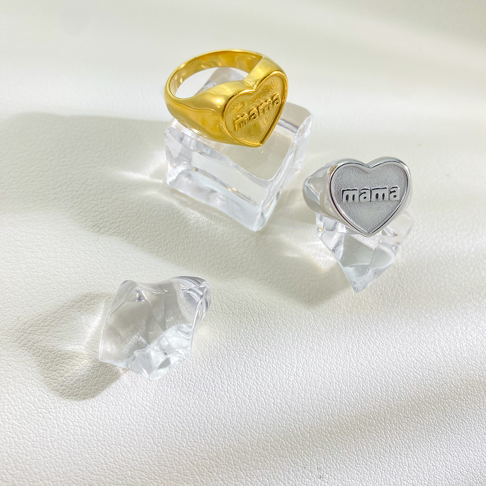 New Mama Signet Ring Heart Jewelry 18k Gold Plated Stainless Steel Rings for Mother's Day Gift