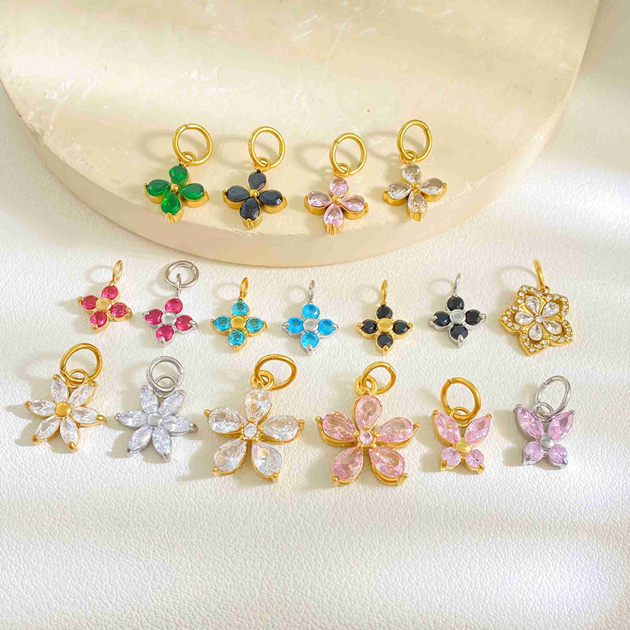 Garden Series Colorful Flower Clover Butterfly Lucky Grass Pendant DIY Stainless Steel Charms Wholesale Necklace Making - Image 2