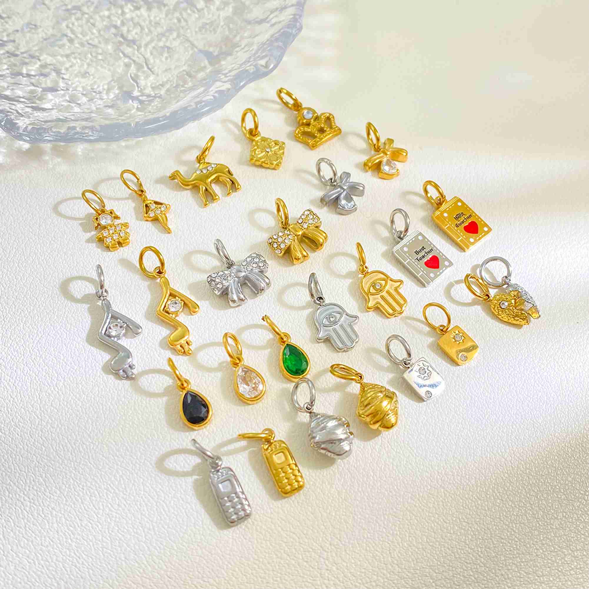 Exquisite Palm Crown Camel Heart Pendant for Jewelry Waterproof & Durable 18K PVD Gold Plated Stainless Steel Charms Wholesale