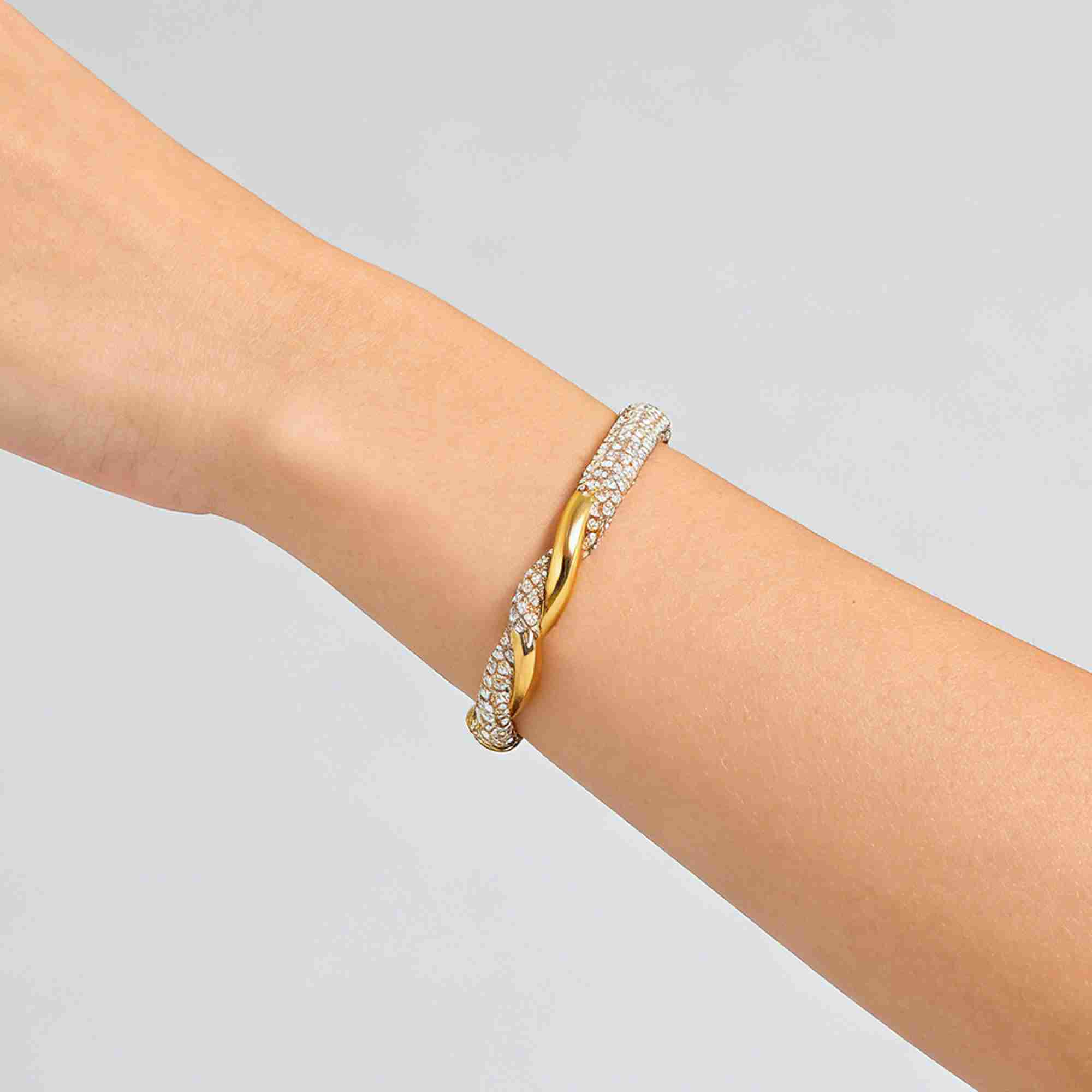Luxury 18K Gold Plated Stainless Steel Open Cuff Bracelet Twisted Design Rainbow Zirconia & Pearls Statement Jewelry - Image 5