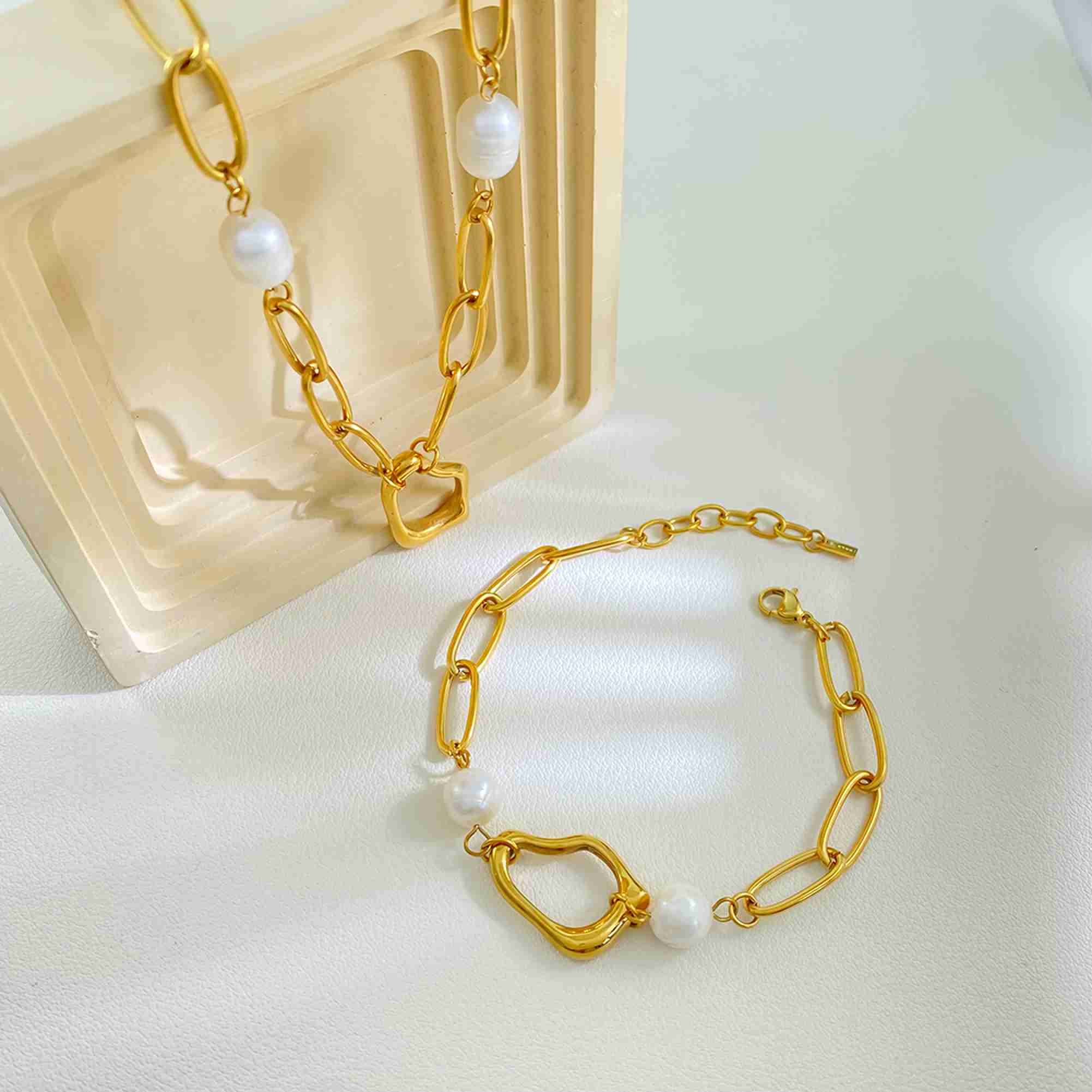 Stainless Steel Gold Plated Irregular Geometric Hollow Ring and Freshwater Pearl Paperclip Chain Necklace and Bracelet Set - Image 2