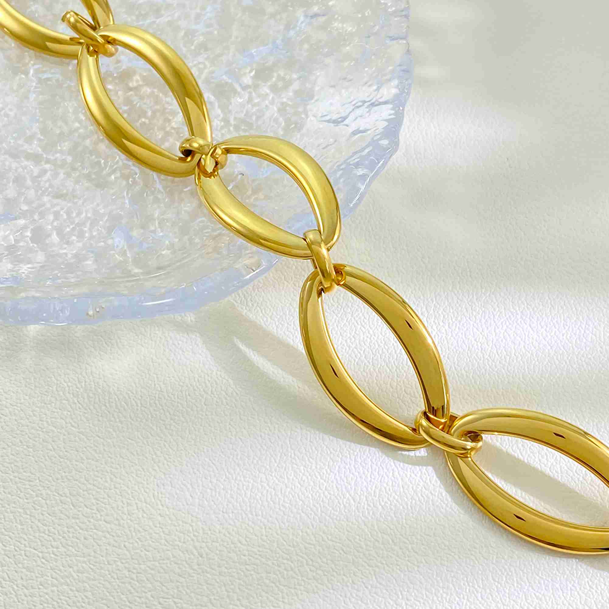 Trendy Gold Plated Chunky Necklace for Women Oval Geometric Stainless Steel Choker - Image 3