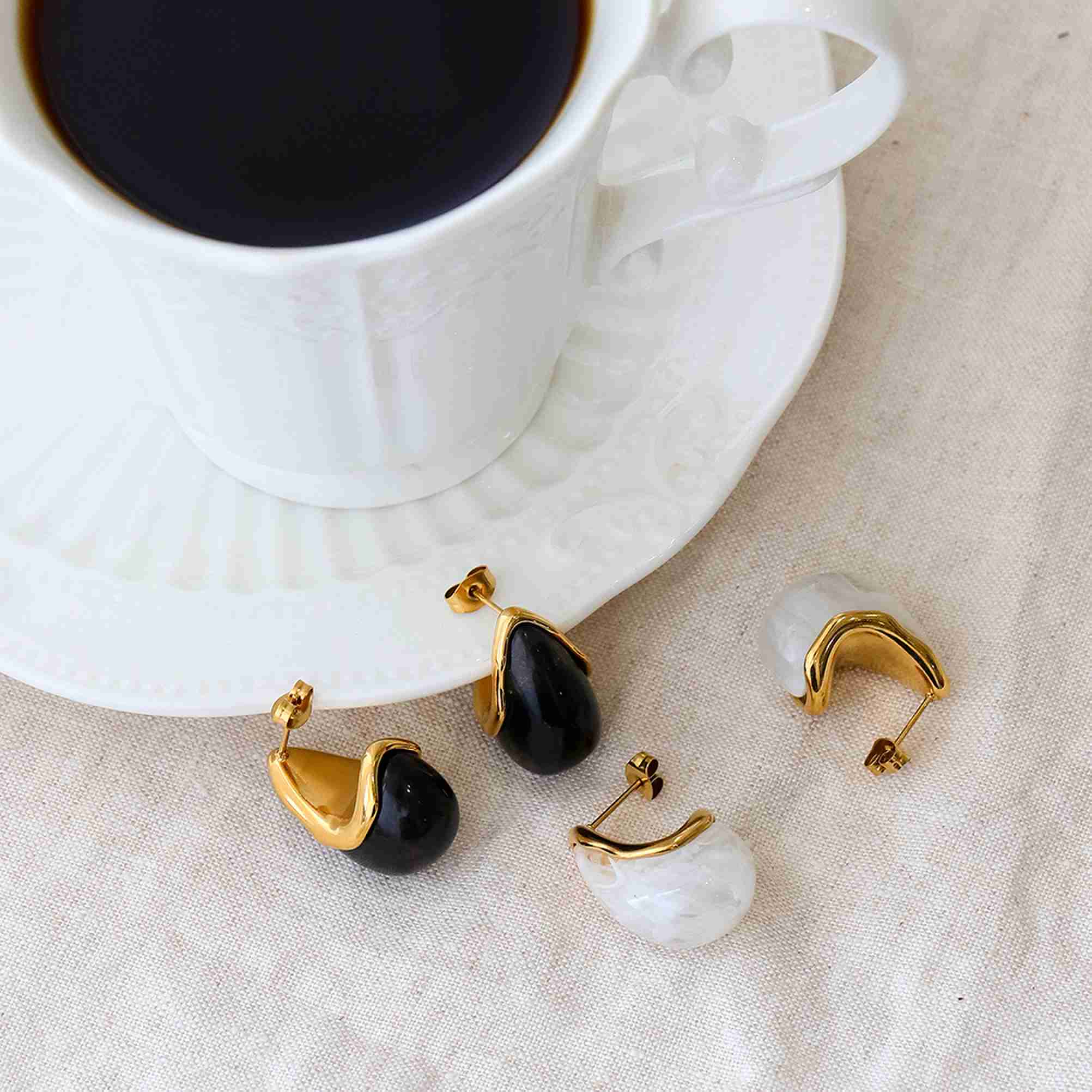 Irregular Wave Metal Spliced Hoop Drop Earrings Hypoallergenic Tarnish Free Jewelry Stainless Steel Earrings Wholesale - Image 2