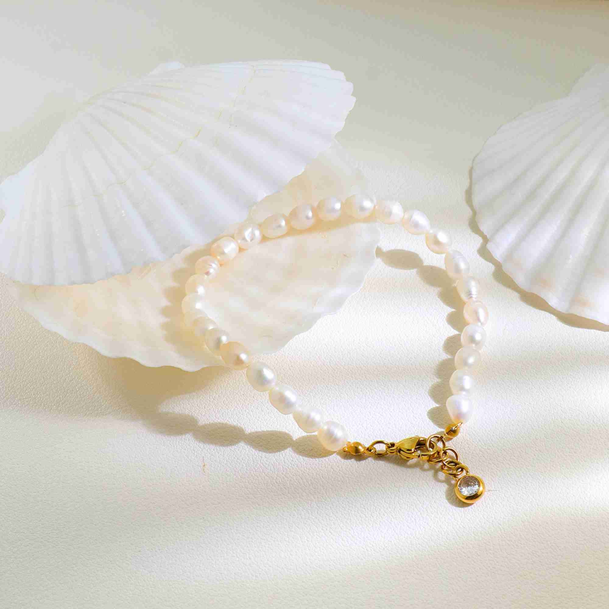 Stainless Steel Gold Freshwater Pearl Beaded Bracelet Natural Pearl Jewelry With CZ Extender Waterproof Wholesale - Image 3