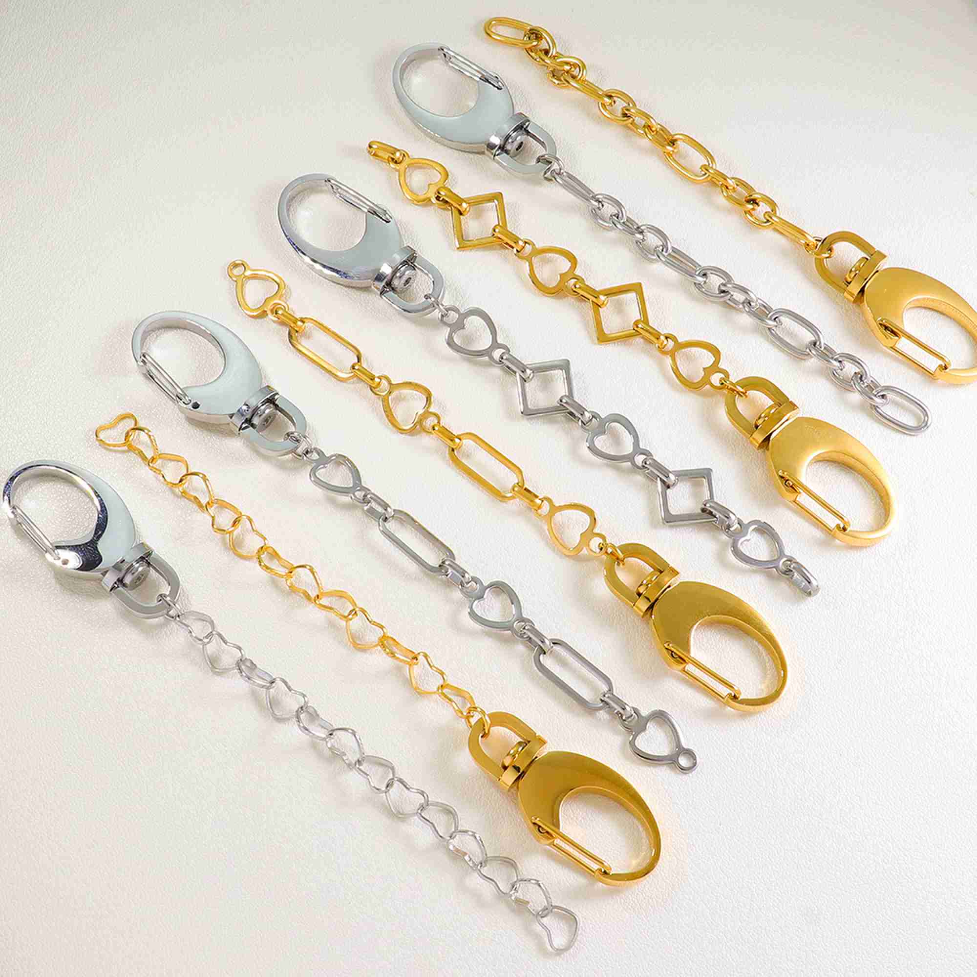 Paperclip Chain Keychain 18K Gold Plated Stainless Steel Heart Diamond Link Lobster Claw Keychain - Image 3