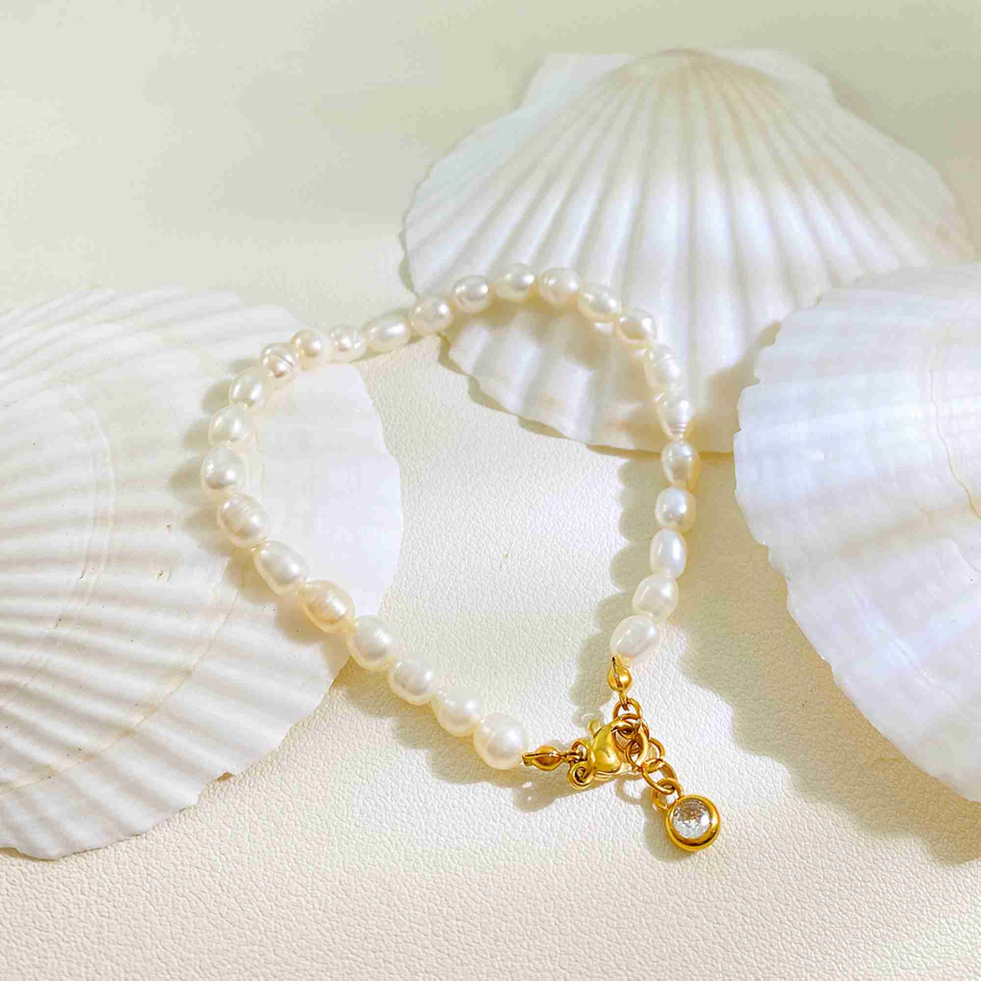 Stainless Steel Gold Freshwater Pearl Beaded Bracelet Natural Pearl Jewelry With CZ Extender Waterproof Wholesale - Image 2