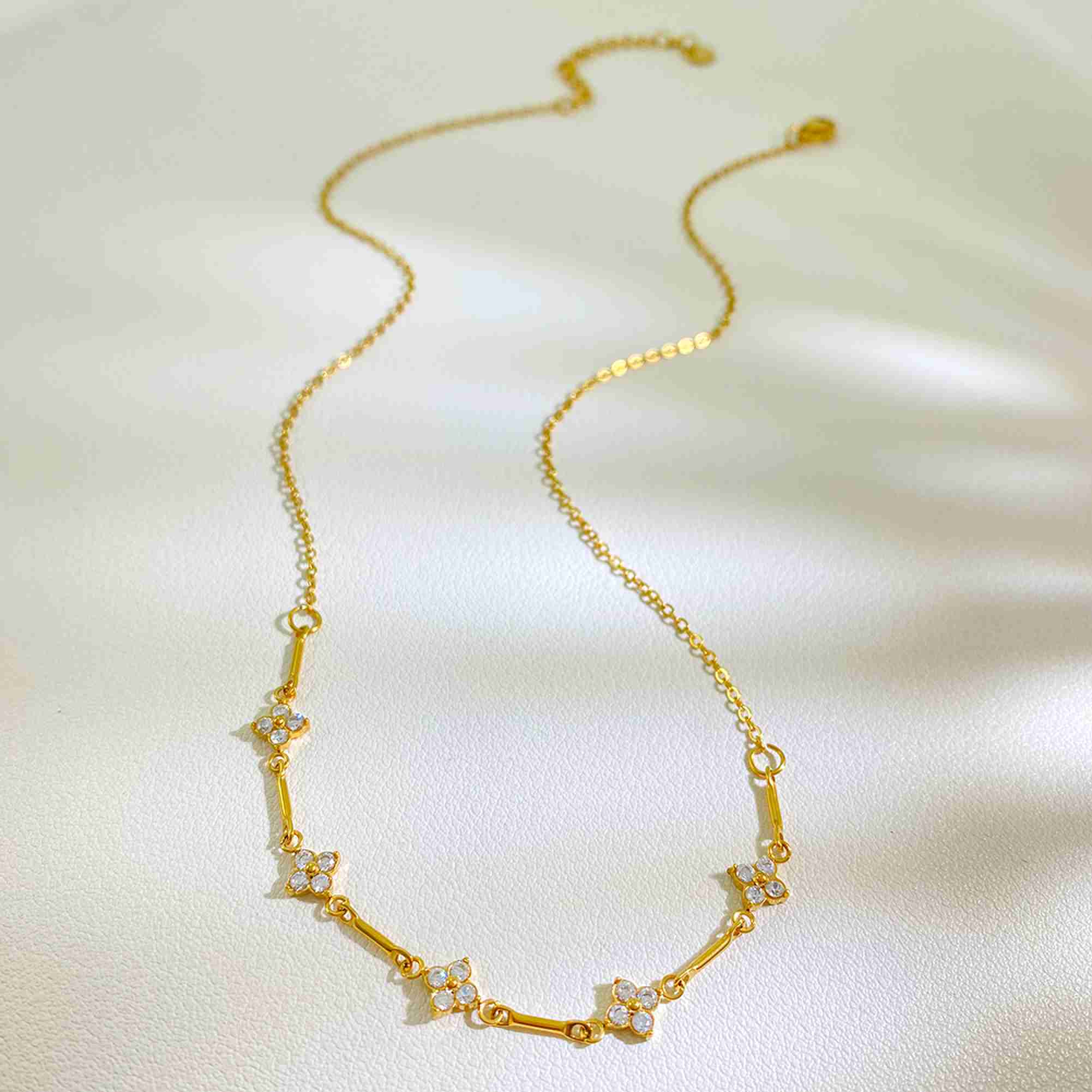 Floral Bar Station Necklace 18K Gold Plated Stainless Steel Flower Pendant Clear Bezel Set Stones Layered Chain Jewelry